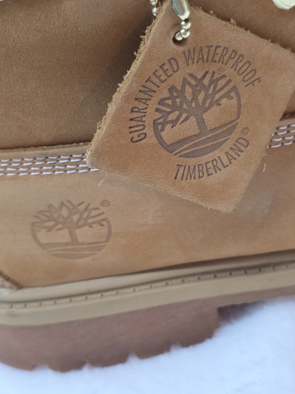 Timberland Juniors Wheat Nubuck 6-Inch Boots - Picture 11 of 12